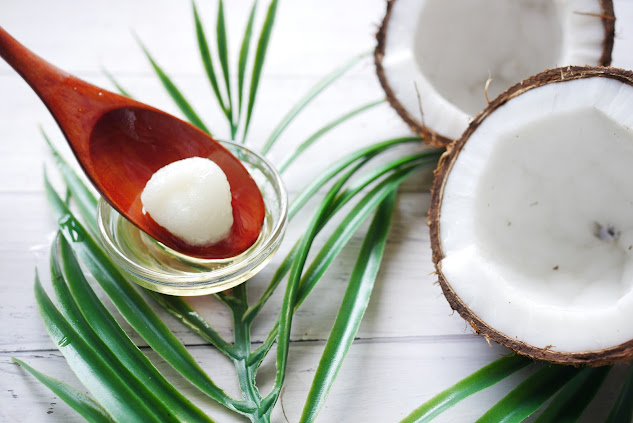 Mohit Tandon Burr Ridge: Coconut Oil Benefits for Skin
